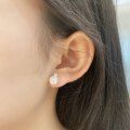 wholesale S925 Sterling Silver Korean-style Mermaid Iridescent Pearl Earrings for Women, Minimalist Small Luxury Earrings-0-3
