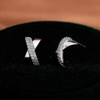 S925 Silver Fashion Cross Earrings with Moissanite, Long Style, Ready Stock-Inlaid with moissanite  925 silver