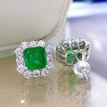 wholesale Metal material first, Mu Jing Jewelry new emerald retro square stud earrings, INS hot-selling ear accessories for distribution-0-2