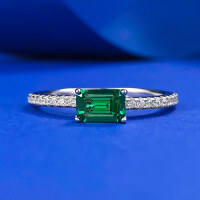 wholesale 18K White Gold 4*6 Emerald Solitaire Diamond Simple and Versatile Elegant Ring for Women Vintage Exquisite Style-R197 Green No.7