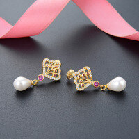 wholesale S925 Silver Retro Elegant Pearl Earrings with Zircon and Shell Pearl Flower Stud Earrings Short Drop-003198-Gold 925 Silver