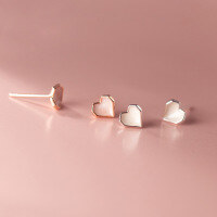 wholesale S925 silver Korean-style heart resin earrings, sweet and elegant with a girly charm, minimalist ear accessories M04143-S925 silver pair silver>925 silver