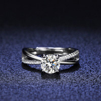 Silver Moissanite Ring Women's Six-Claw Flash Diamond-1 carat (D color moissanite)  20 yards