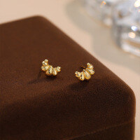 wholesale S925 Sterling Silver Croissant Earrings, Women's Small Design, Luxury French Retro Style Fashion Earrings, Cross-border-E4305-Gold