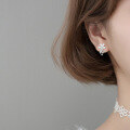 wholesale S925 Sterling Silver Earrings Women Korean Style Fresh and Sweet Tassel White Small Flowers Micro-Paved Meteor Earrings G8365-0-3