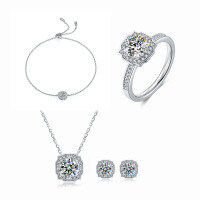 wholesale S925 Sterling Silver Plated Fashion Moissanite Jewelry Set with Certificate, Earrings and Necklace Set-0.5ct Moissanite Earrings 925 Silver