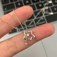 wholesale S925 Sterling Silver Hollow-Out Three-Dimensional Star Teardrop Dynamic Necklace for Women, Fashionable, Unique, Niche Design Sense Collarbone-Star Necklace