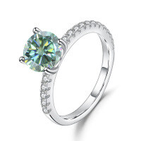 wholesale S925 Sterling Silver 2ct Green Moissanite Ring with GRA Certificate, Fashionable Light Luxury Gemstone Ring-2 carat Moissanite green diamond  US size 8