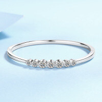 wholesale S925 Sterling Silver New Moissanite Bracelet for Women, Fashion Minimalist Versatile Wristband Ready-to-Ship Wholesale-2.5 carat moissanite &gt; 925 silver