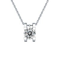 wholesale Silver New Classic Sliding Bull Head Style 1 Carat Moissanite Pendant Necklace for Women-Platinum>1 carat