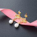 wholesale S925 Silver Retro Elegant Pearl Earrings with Zircon and Shell Pearl Flower Stud Earrings Short Drop-0-3