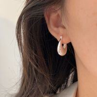 wholesale S925 Sterling Silver Heavy Work U-Shaped Oval Earrings for Women, Small and Minimalist, Versatile and High-End Stud Earrings-Sterling silver