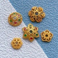 wholesale S925 Silver Plated 24K Gold Antique-style Gilded Floral Bead Caps, Spacers, and Pads for DIY Crystal Bracelets-1# a pair