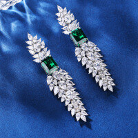 wholesale S925 Sterling Silver Heavy Duty Elegant Earrings Hand-Set High Carbon Diamond Zircon Emerald Cut Stud Earrings for Women Drop Shipping Wholesale Live Streaming-green