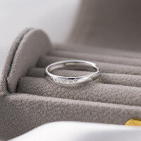 wholesale S925 Sterling Silver Exquisite and Minimalist Star Four-Pointed Star Diamond-Inlaid Butterfly Love Couple Ring R02430-S925 silver ring for men>Adjustable opening