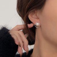 wholesale S925 Sterling Silver Pearl Circle Ear Studs Women's Korean High-end Summer New Season Luxury Versatile Earrings-Sterling silver