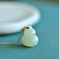wholesale 18K Gold Certified Hetian Jade Gourd Pendant Fashion Minimalist Necklace Collarbone Chain Natural Jade Pendant for Women-0-3