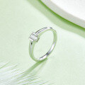wholesale S925 Sterling Silver Gold-Plated Commuter Versatile 05ct Rectangle Moissanite Ring for Women, Non-Tarnishing-0-2