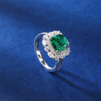 wholesale S925 Sterling Silver Heavy Vintage Halo Design Emerald Gemstone Ring Set with Zircon-Green 7