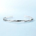wholesale New Platinum Japanese Light Luxury Minimalist Geometric Bracelet for Women with Distressed Retro Pattern Wholesale Gift-0-3