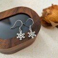 wholesale Metal material: S999 Sterling Silver Snowflake ear hooks for women,, minimalist and fashionable, high-end earrings, Korean style-0-2