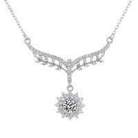 wholesale S925 sterling silver moissanite fishtail sunflower necklace, IUS style high-end collarbone necklace, gift for best friend-50-point high carbon diamond 2.8g>925 silver