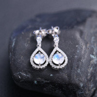 wholesale S925 Sterling Silver Elegant and Noble Natural Cream Blue Moonstone Earrings for Women, Gemstone Cross-Border Trade Earrings-Natural Cream Blue Moonstone Earrings