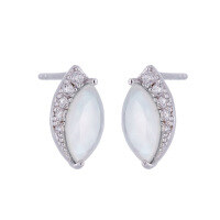 wholesale S925 Sterling Silver Spring White Crystal Inlaid Vintage Stud Earrings Direct Wholesale Factory Supply-White Shell Crystal Stud Earrings 925 Silver