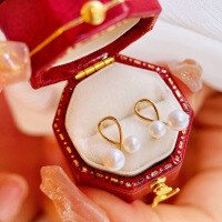 wholesale S925 Sterling Silver All-Over Red Elk Cross Design Small Pearl Stud Earrings for Women, Elegant, Niche, Luxury, Versatile-BE0096-Gold 925 Silver