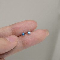 wholesale S925 silver minimalist single diamond stud earrings with four-prong setting in sky blue, designed for all-day wear, G8534-S925 silver pair gold model>925 silver