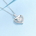wholesale S925 Sterling Silver Freshwater Pearl Necklace for Women with Micro-Inlaid Moissanite Heart-Shaped Pendant-0-2