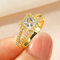 Zirconium Crossed Arms Light Luxury Cocktail Ring, Xiaohongshu Style-Princess Cut Diamond Ring [Yellow Gold]  US$5