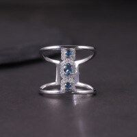 wholesale S925 Sterling Silver Cylindrical Unique Peridot Gemstone Ring with Natural Topaz and Garnet, New Style-Natural London Blue Topaz Ring  US size 6 (domestic size 13)