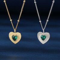 wholesale S925 Sterling Silver with Emerald Heart Necklace, Retro Elegant and Unique Ins-style Minimalist Luxury Collarbone Chain-Silver 925 silver