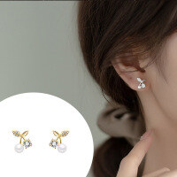 wholesale S925 silver cherry ear studs for women, Korean-style minimalist freshwater pearl simulated pearl diamond-studded earrings M00542-S925 silver pair silver 925 silver