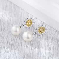 wholesale 925 Sterling Silver Daisy Pearl Earrings, Fashion Simple and Elegant Sunflower Floral Earrings for Women-Shell Pearl Earrings-with Plastic Earplugs 925 Silver