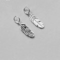 wholesale S925 sterling silver minimalist fashion small feather pendant drop DIY handmade jewelry vintage pure silver accessory-0-0
