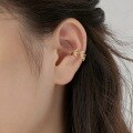 wholesale S925 Sterling Silver U-shaped Grass Leaf Design Minimalist Small Luxury Ear Clips for Women-0-1