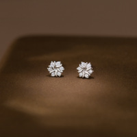 wholesale S925 sterling silver diamond-inlaid snowflake earrings, Korean-style Christmas commuter ins wind ear accessories M05321-S925 silver pair silver 925 silver
