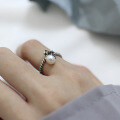 wholesale S925 Sterling Silver Korean Style Vintage-Inspired Twisted Rope with Natural Freshwater Pearl Ring-0-2