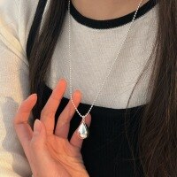 wholesale S925 Sterling Silver Waterdrop-shaped Bead Sweater Necklace for Women, Small and Minimalist, Korean-style, Ins-inspired, Forest-themed-Sterling silver