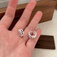 wholesale S925 Sterling Silver Korean Style Minimalist Love Heart Earrings for Women, Small and Fresh, Hollow Out Design, Clip-On Earrings-Black Diamond (all sterling silver)