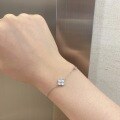 wholesale S925 Sterling Silver Korean-style Ins Fashion New Four-leaf Clover Round Diamond Zircon Design High-end Sense Bracelet for Women-0-1