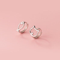 wholesale S925 silver minimalist diamond-inlaid cat and fish asymmetrical ear clips, summer fresh earrings M02479-S925 silver pair silver>925 silver