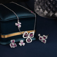 wholesale Rose gold/rhodium-plated cross-border European and American hit three-leaf flower gemstone necklace, earrings, and ring set for women, inlaid with diamonds, high-end, lightweight luxury, fashionable, and versatile-xb838-Three-leaf flower gemstone ring