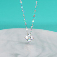 wholesale 925 Sterling Silver Four-Leaf Clover Moissanite Necklace Sweet and Light Luxury Minimalist Style Collarbone Chain for Women Gift for Girlfriend-40-point white gold (moissanite) necklace 925 silver