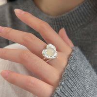 wholesale S925 Sterling Silver Chalcedony Heart Ring for Women, Small and Minimalist Style, Unique Hammered Heart-shaped Band, High-end and Trendy-Sterling silver
