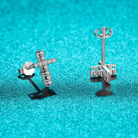 Sterling Silver Moissanite Cross Stud Earrings, Small Dazzling Luxury Unisex-Cross earrings