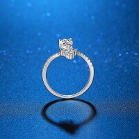 S925 Sterling Silver 1-Carat Moissanite Crown Waterdrop Pear-Shaped Women's Wedding Ring Wholesale-High-carbon diamond, 1 carat teardrop shape, US size 7 (Hong Kong size 15).