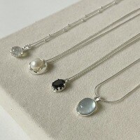 wholesale S925 Sterling Silver Small Niche Affordable Under $100 Necklace Collection, Light Luxury Women's Collarbone Chain, Minimalist and High-End Retro Choker-Pearl Poached Egg CYXL141 925 Silver